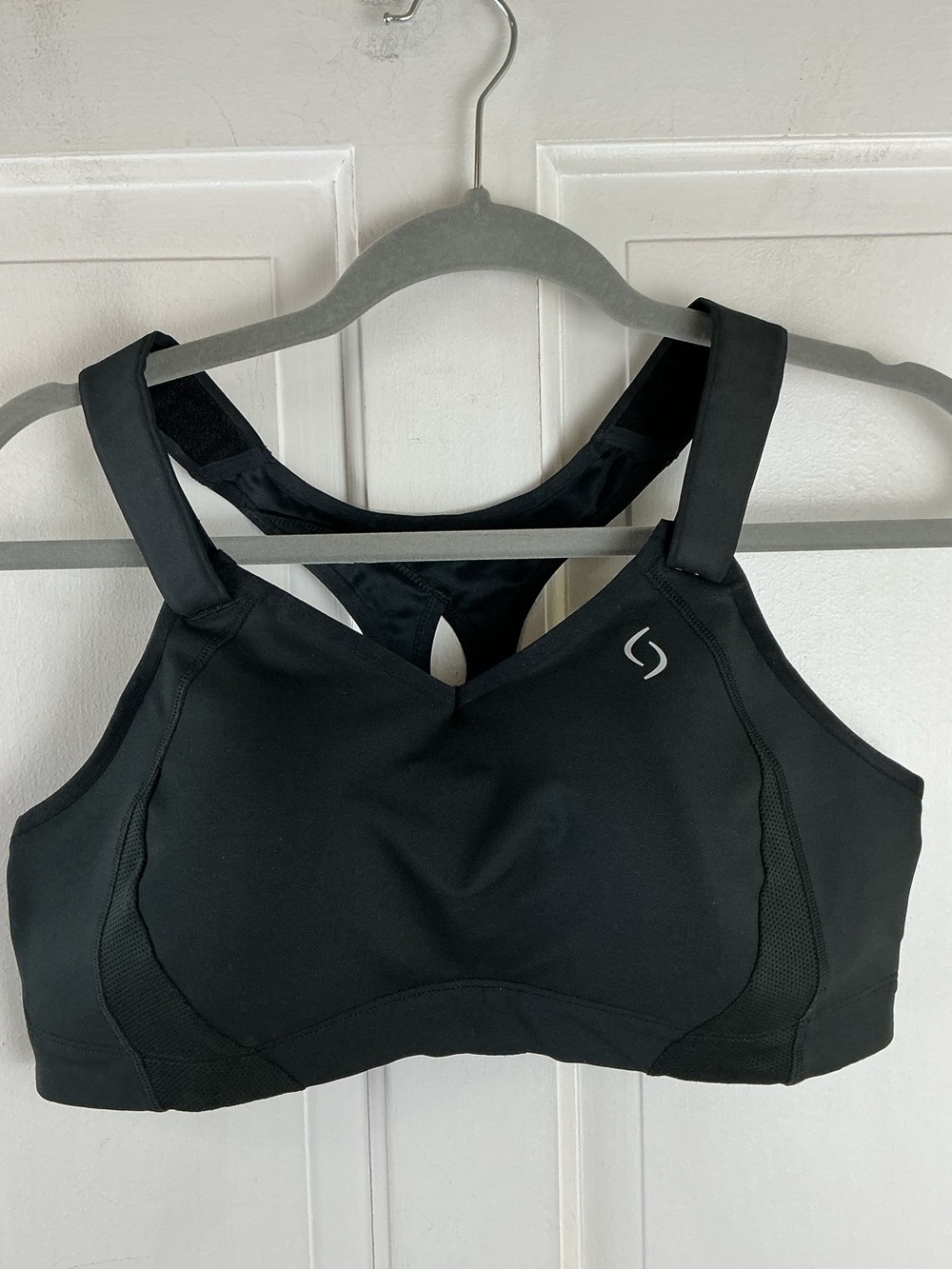 Moving Comfort Juno Racerback Sports Bra Black 40C Hook & Loop Straps 350025